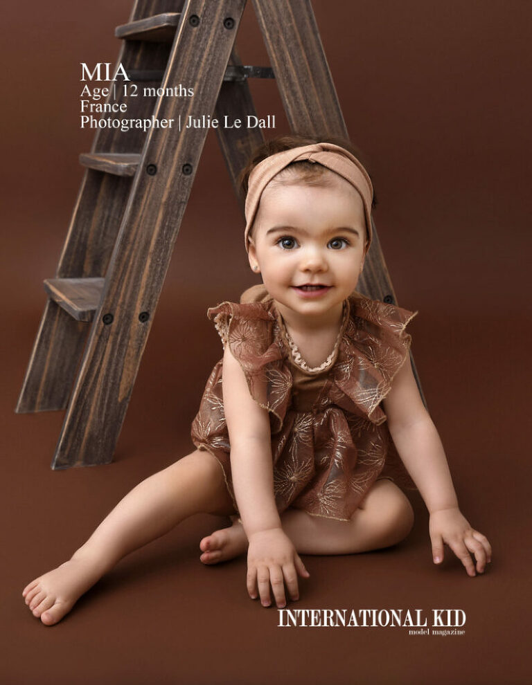 Bébé fille de 13 mois 